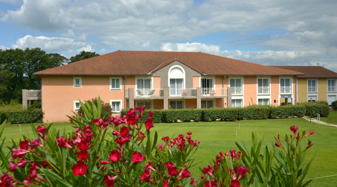 Hôtel tranquille près de Lyon | Best Western 3* Domaine Golf d'Albon