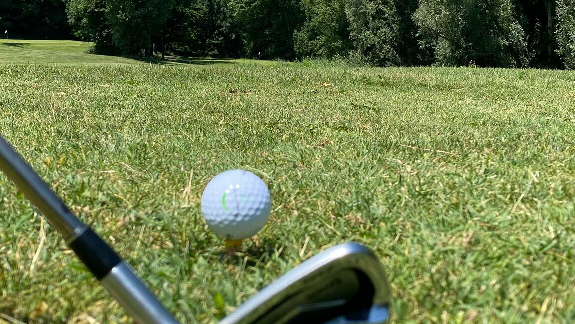 jouer au golf d'Albon | Golf 18 Trous Domaine d'Albon | Drôme